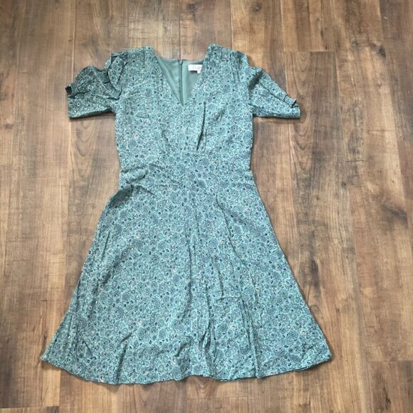 LOFT Green Floral Puff Sleeve Fit & Flare Midi Dress Size 0 Petite V-Neck - Picture 1 of 8